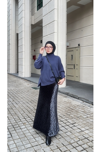 Leopard Print Velvet Skirt in Moonlight Blue