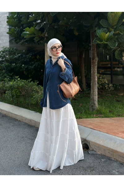 Victoria Skirt in White Victoria Skirt in White
