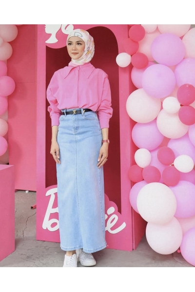 Maxi Denim Skirt in Light Blue  Maxi Denim Skirt in Light Blue
